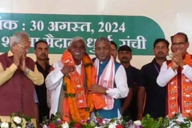 Champai Soren Joins BJP