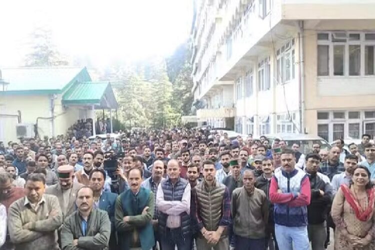 Himachal Electricity Board Employees Protest