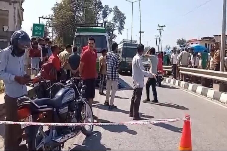 Mandi Road Accident