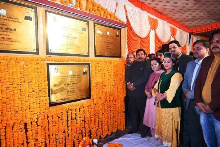 Deputy CM Agnihotri inaugurated water power projects worth Rs 10 crore in Rampur.