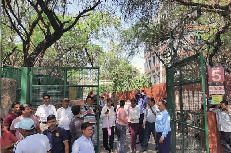 6 private schools of Delhi received bomb threat