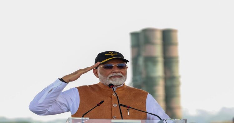 'हमले का जवाब भारत अपनी शर्तों पर देगा', PM मोदी ने आदमपुर से आतंक को दिया कड़ा संदेश
